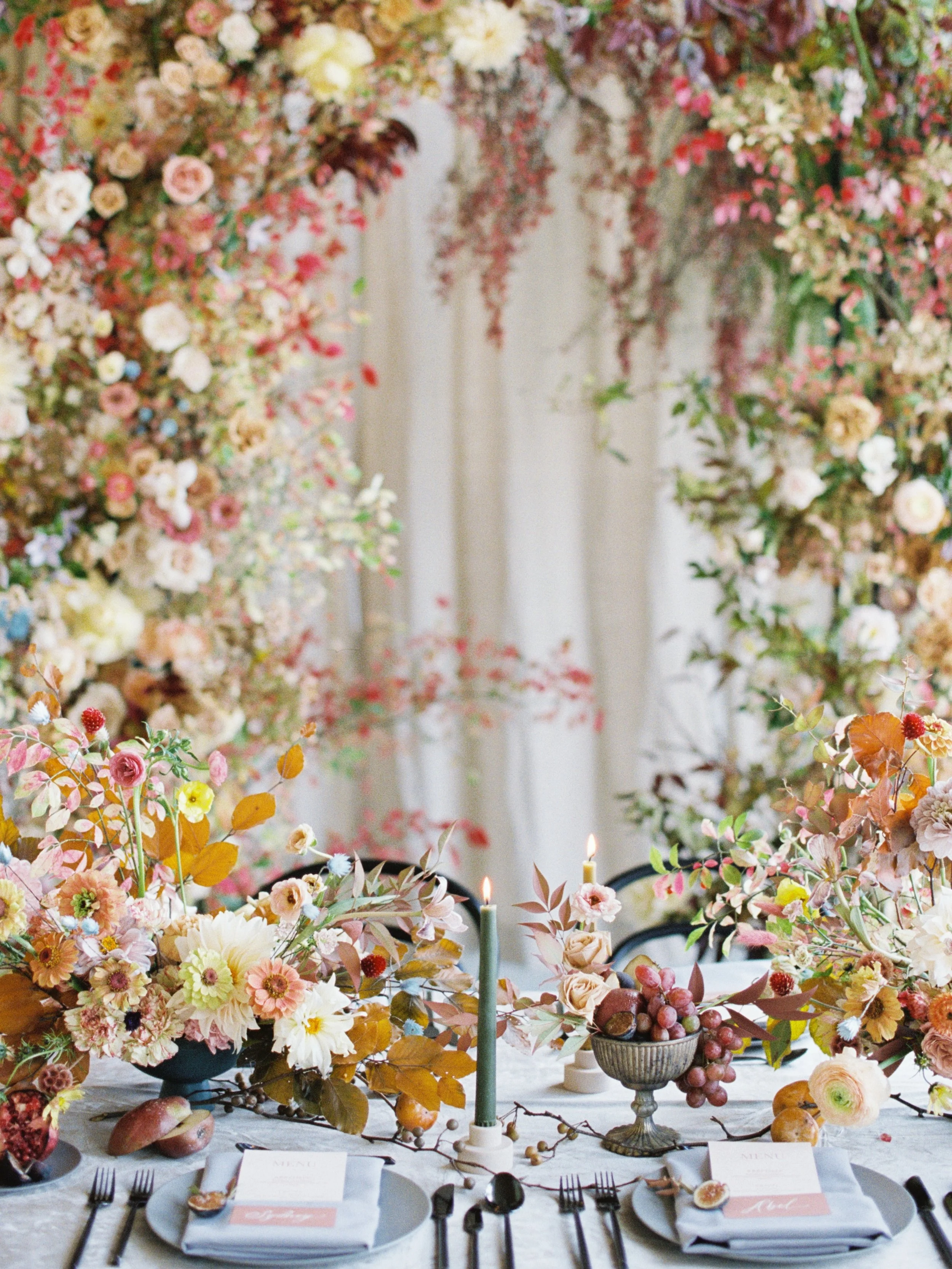 Welcome to September!!

Design + Florals: @designsbyahnnyc
Rentals: @partyrentalltd 
Paper Goods: @inquisited