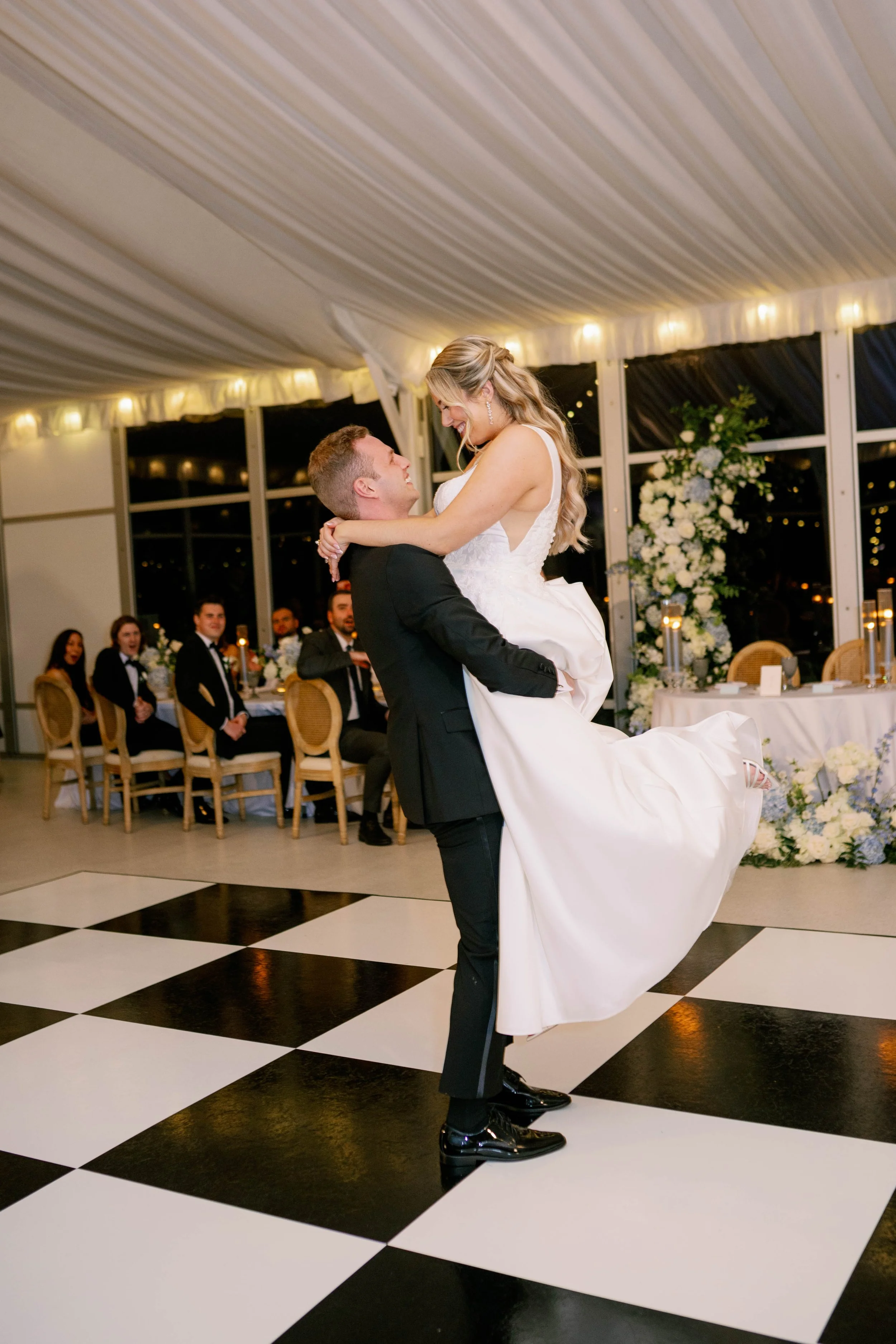 Wedding904.jpg