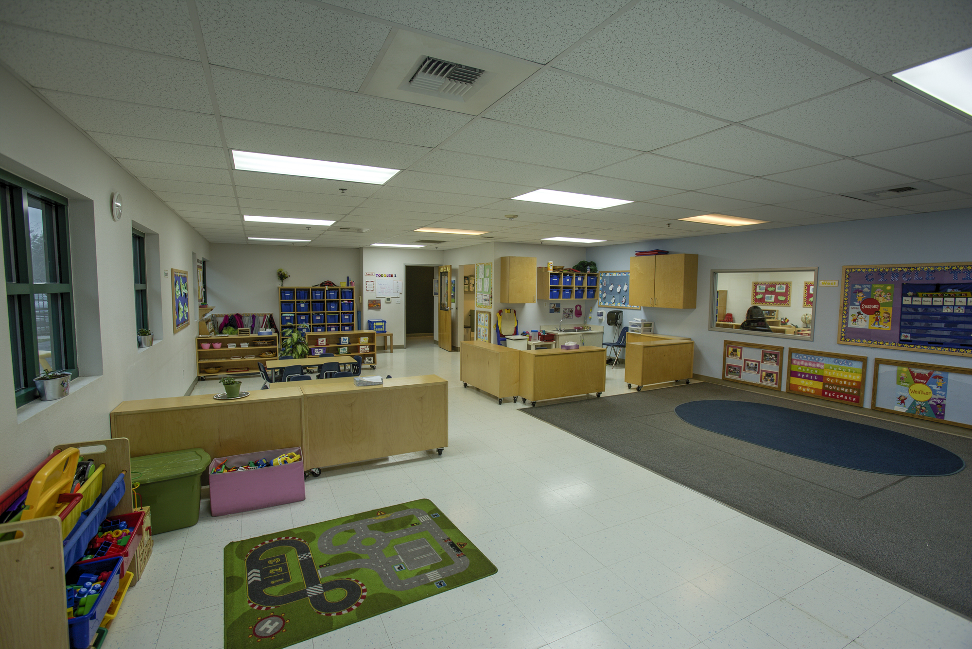 Little-Blossom-Montessori-Preschool-and-Daycare-Services-Sacramento-Natomas_30.jpg