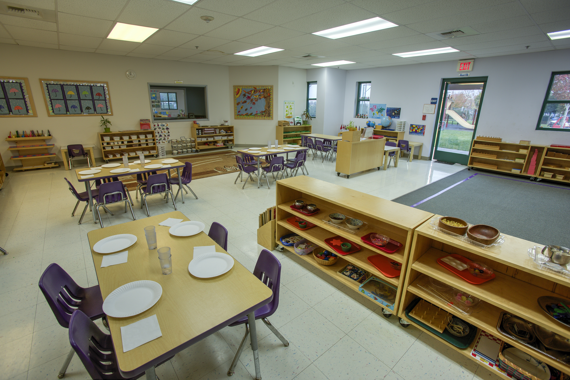 Little-Blossom-Montessori-Preschool-and-Daycare-Services-Sacramento-Natomas_15.jpg