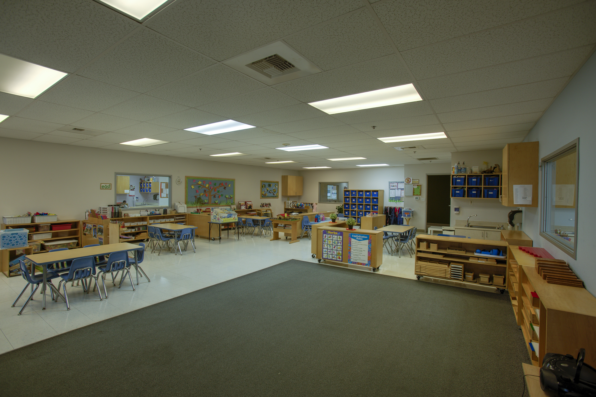 Little-Blossom-Montessori-Preschool-and-Daycare-Services-Sacramento-Natomas_27.jpg