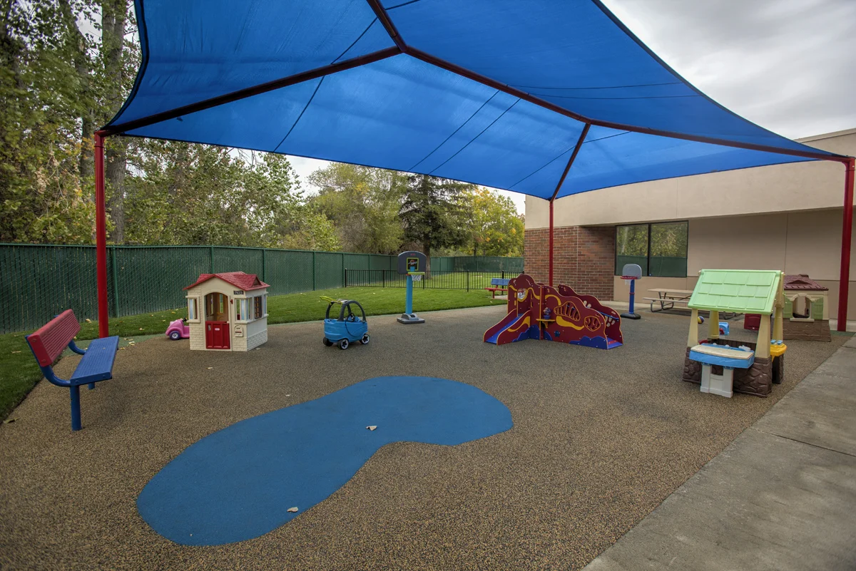 LittleBlossomMontessoriSchools-GoldRiver_28.jpg