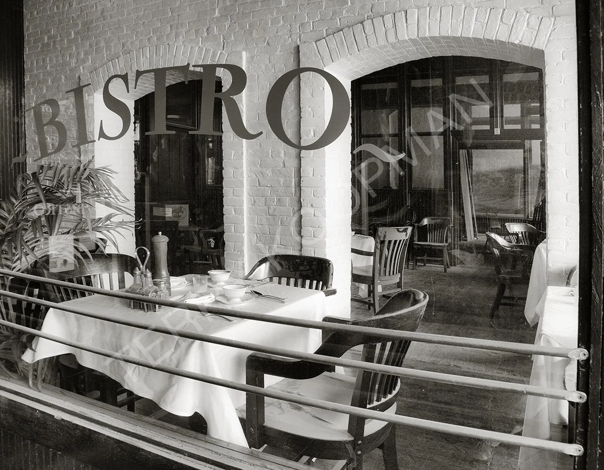 French Cafe PRINTBW.jpg