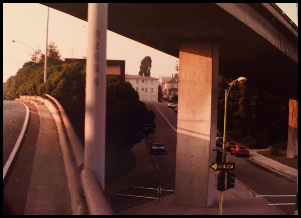 580 freeway at Harrison Street looking Northwest around 1983 prior to Giraphics murals.