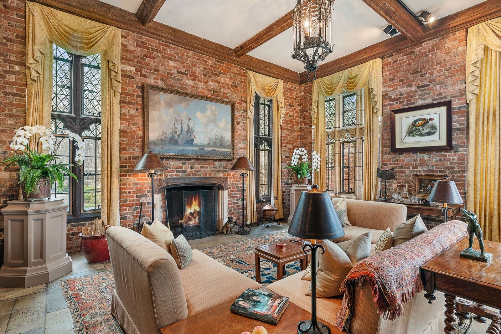 Guildford Manor is an English Tudor Estate...in Pennsylvania [Video