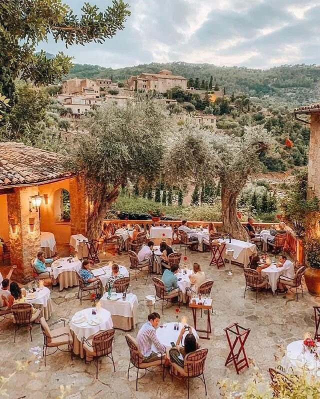 @belmond @belmondlaresidencia is on our bucket list, set in the dreamy hillside town of Deia, Mallorca. We can't wait to indulge in some delicious Mediterranean cuisine at El Olivo Restaurant.@belmond⁠
.⁠
.⁠ #francisyork #francisyorkliving #TasteOfBe