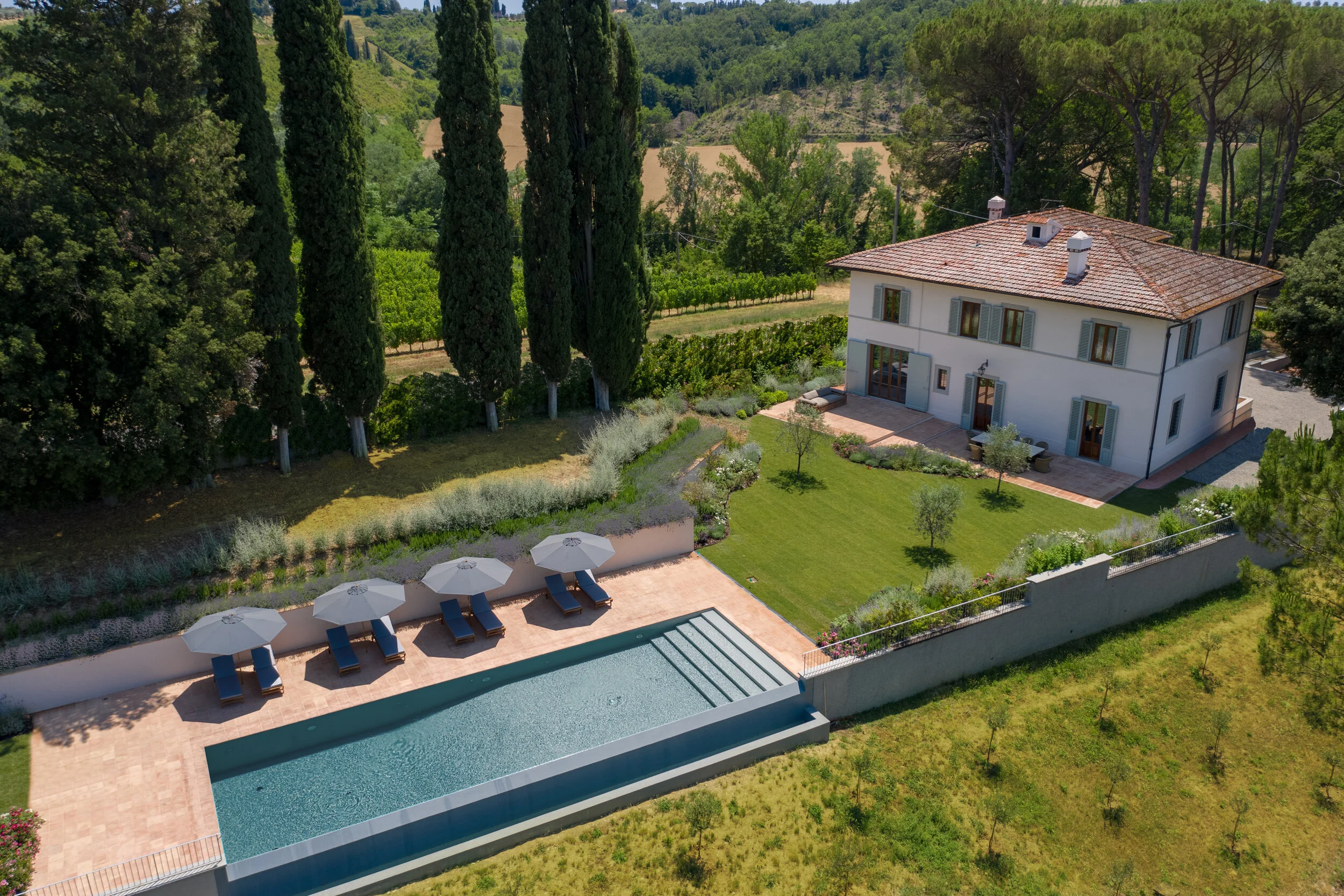 Immaculately Restored Tuscan Farmhouse For Sale