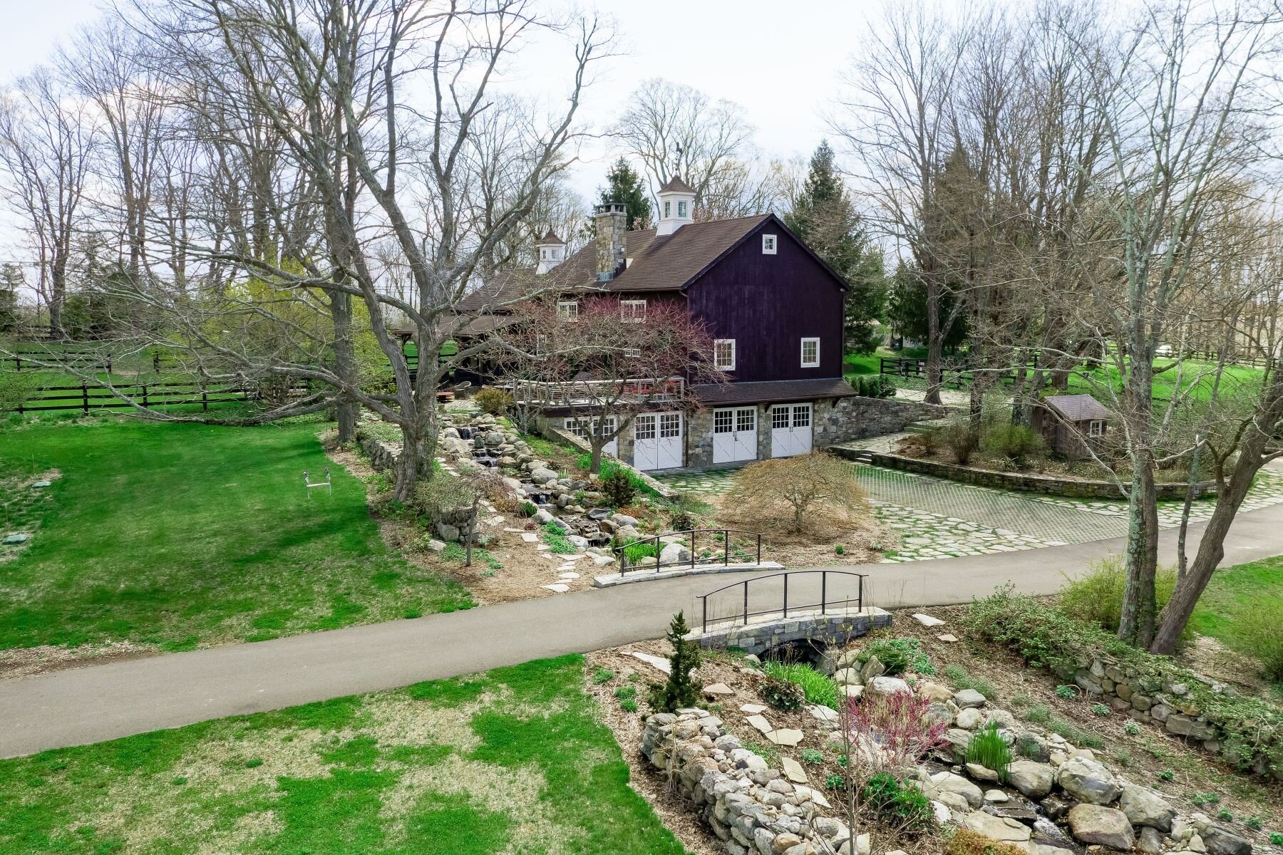 Luxury Farm Estate in Rural Redding, CT — Francis York