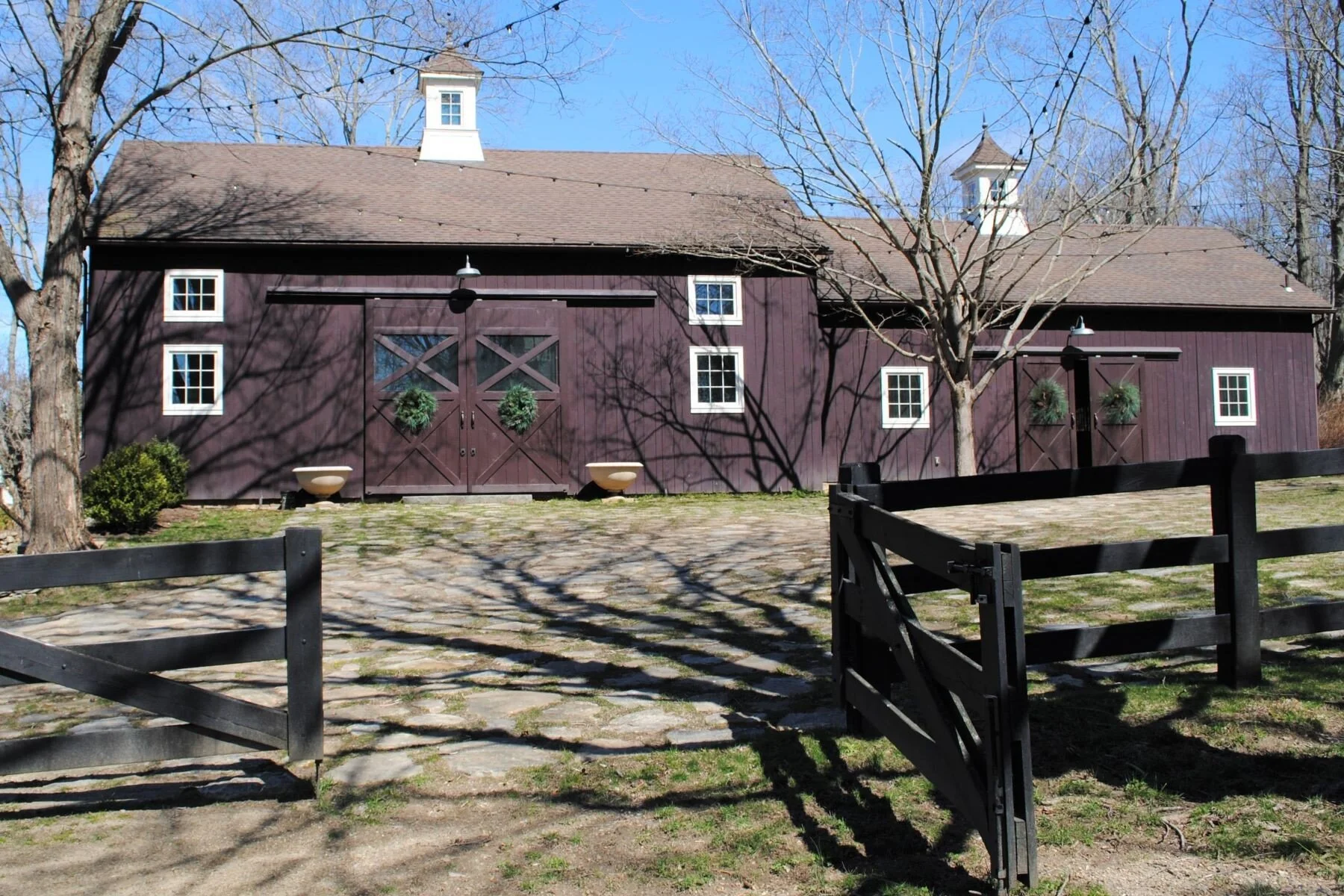 Luxury Farm Estate in Rural Redding, CT — Francis York