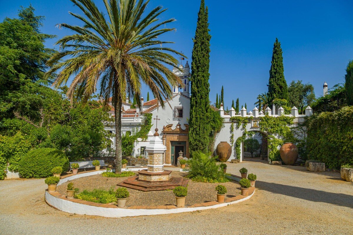 Francis York Spanish Estate in the Sierra Norte de Sevilla6.jpg