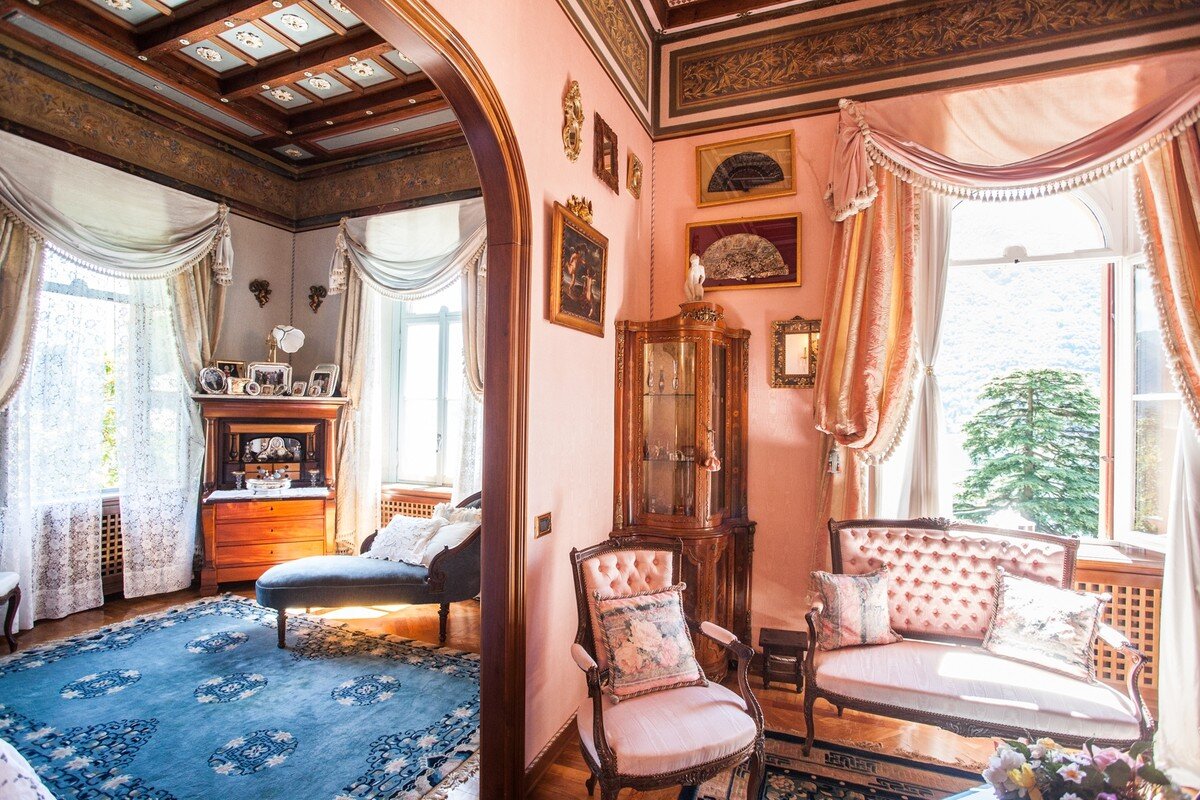 Francis York Luxury Villa on Lake Como17.jpg