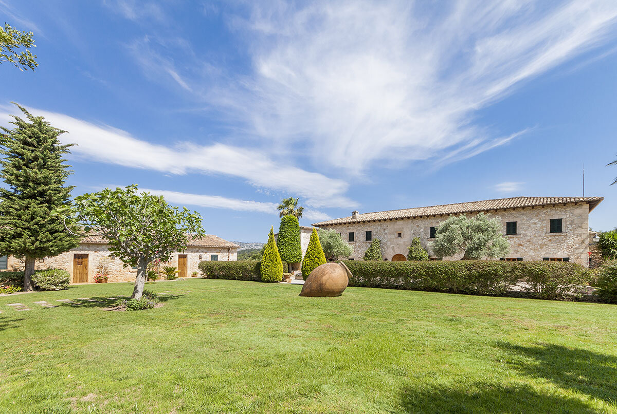 Francis York Country Estate in Mallorca13.jpg