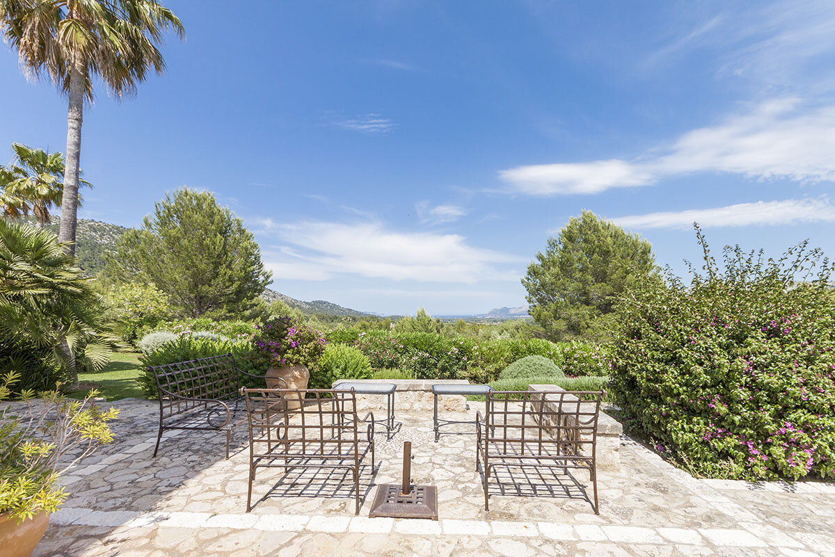 Francis York Country Estate in Mallorca10.jpg