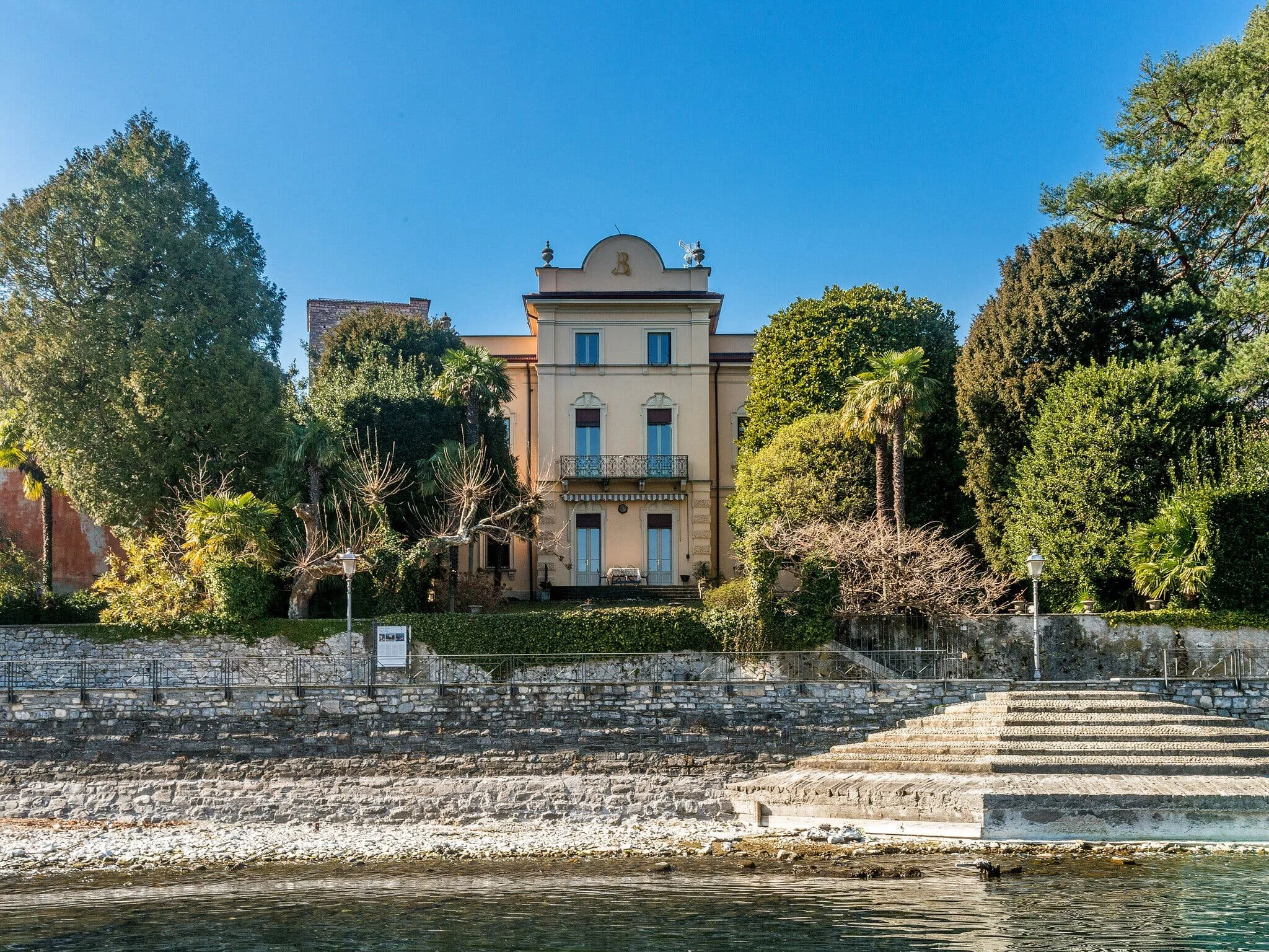 Liberty Villa on Lake Como