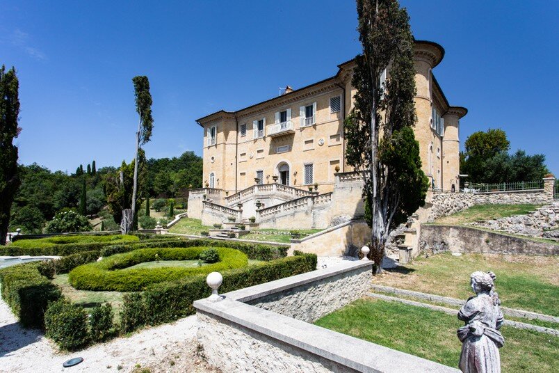 Francis York Romantic 19th Century Villa in Central Italy 26.jpg