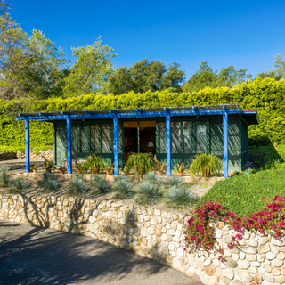 Francis York A Balinese Style Micro Estate in Montecito10.png