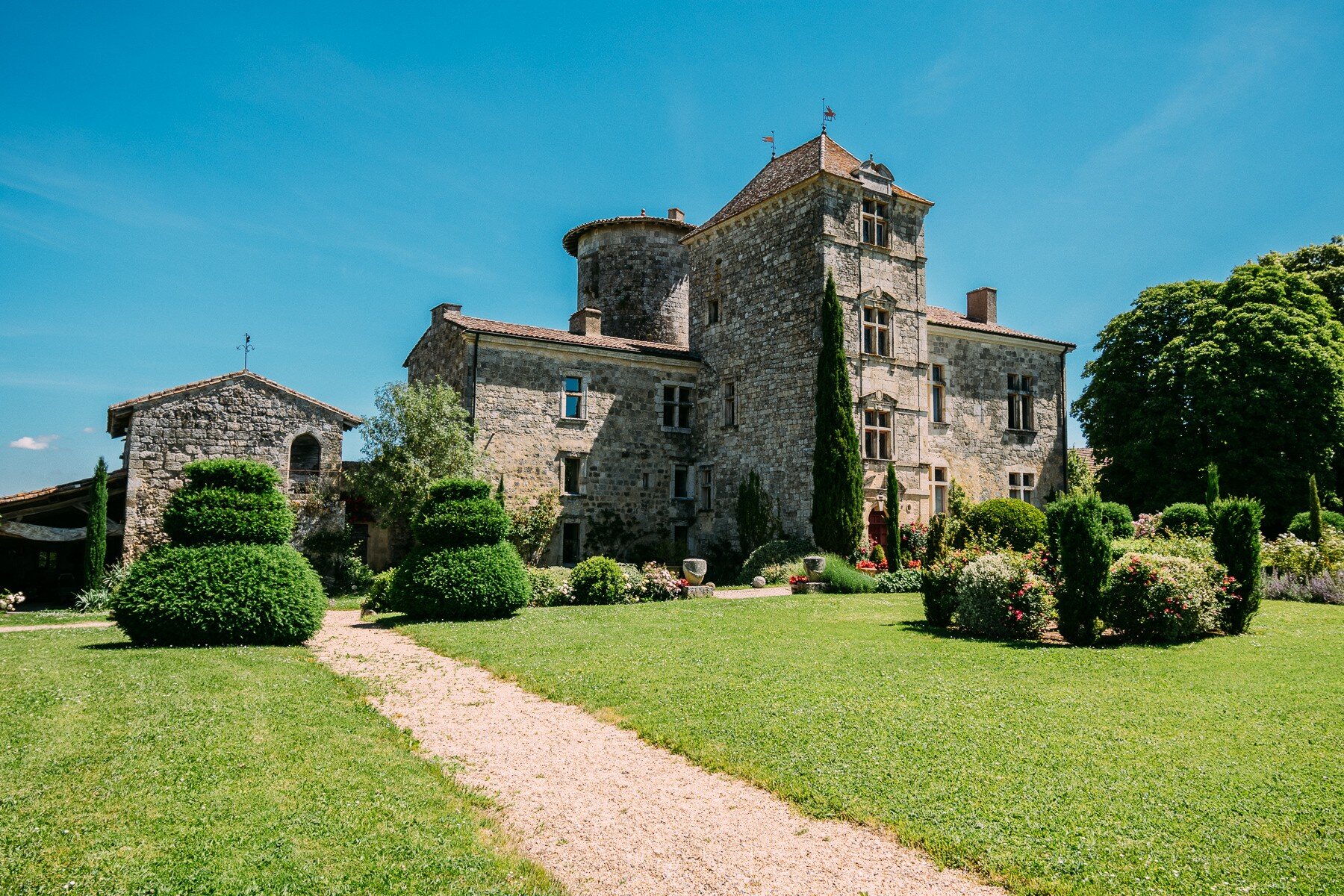 Francis York A Romantic Gascon Castle with Formal Gardens 6.jpg