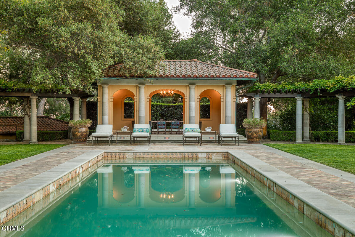 Francis York An Iconic Pasadena Estate Built in the Roaring Twenties 58.jpg