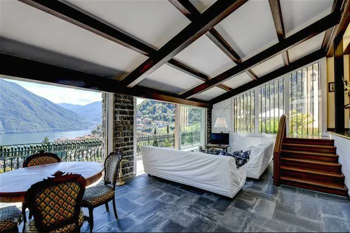 Francis York Private Estate Overlooking Lake Como 20.png