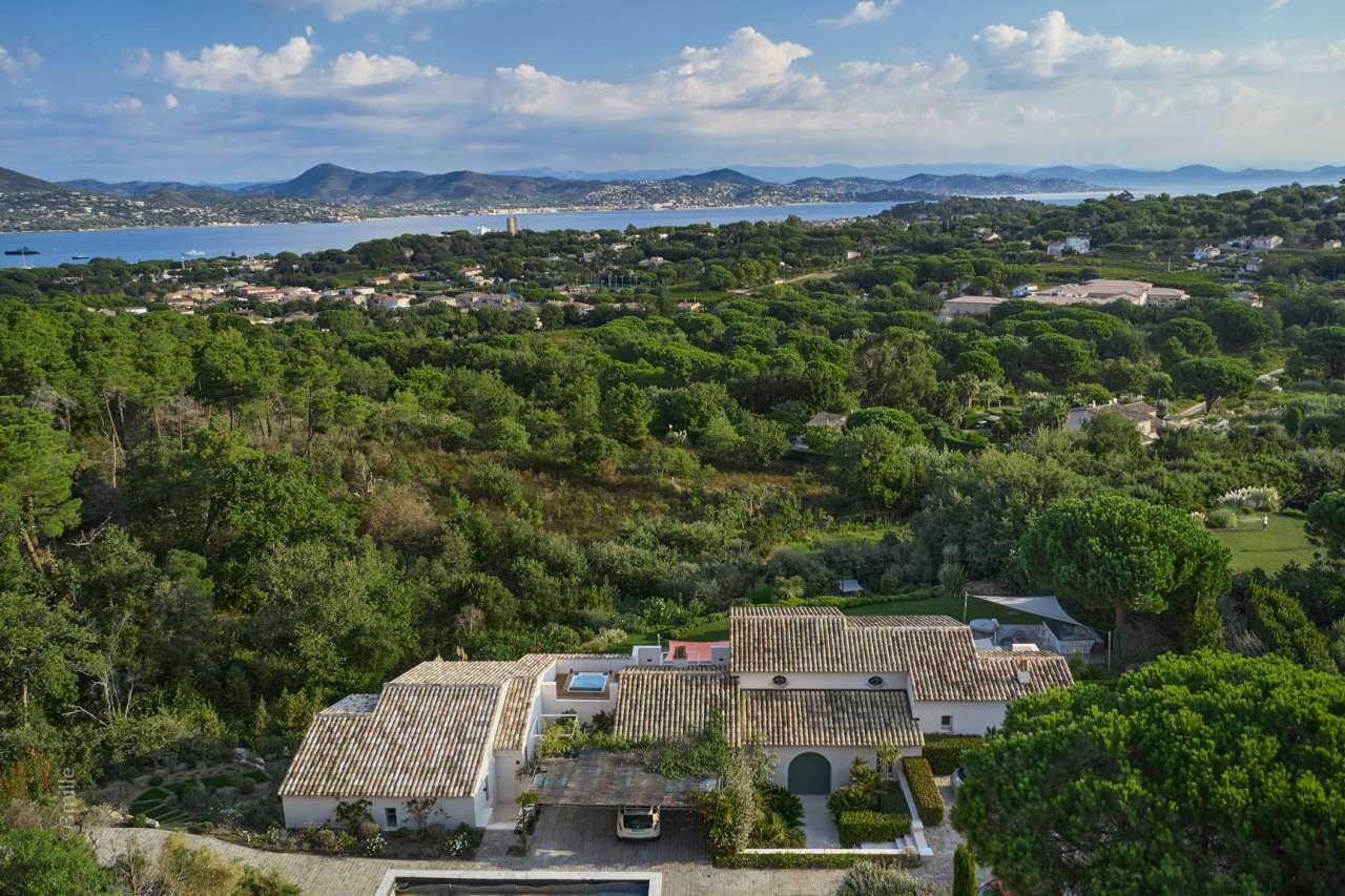 Mod-Style Luxury Villa Overlooking Saint Tropez — Francis York