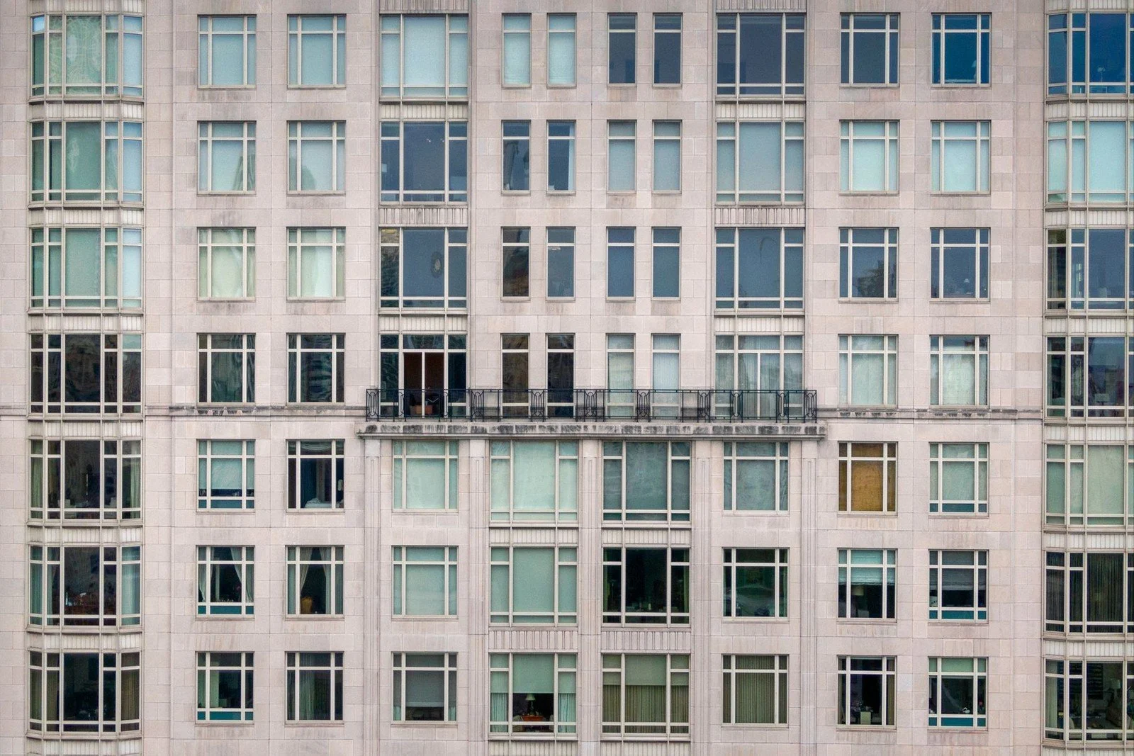 Francis York An Axel Vervoordt-Designed Residence Overlooking Central Park 48.jpeg