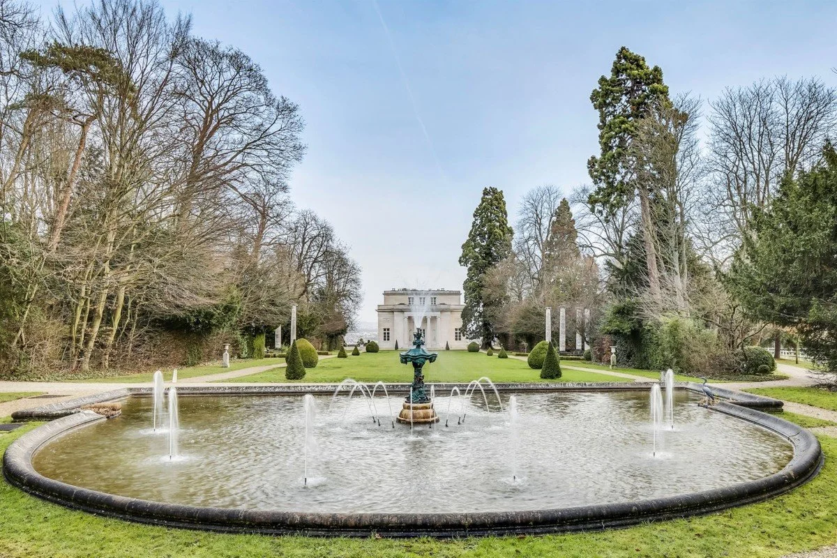 Francis York Pavillon de Musique1.jpeg