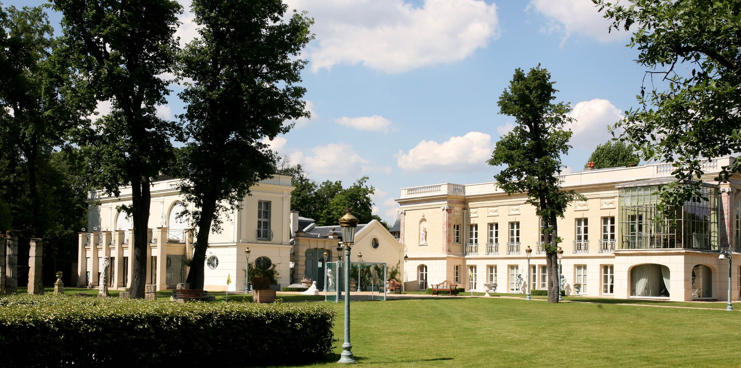 Francis York Grand Trianon-Inspired Palace, 20 Minutes West of Paris 6.jpg