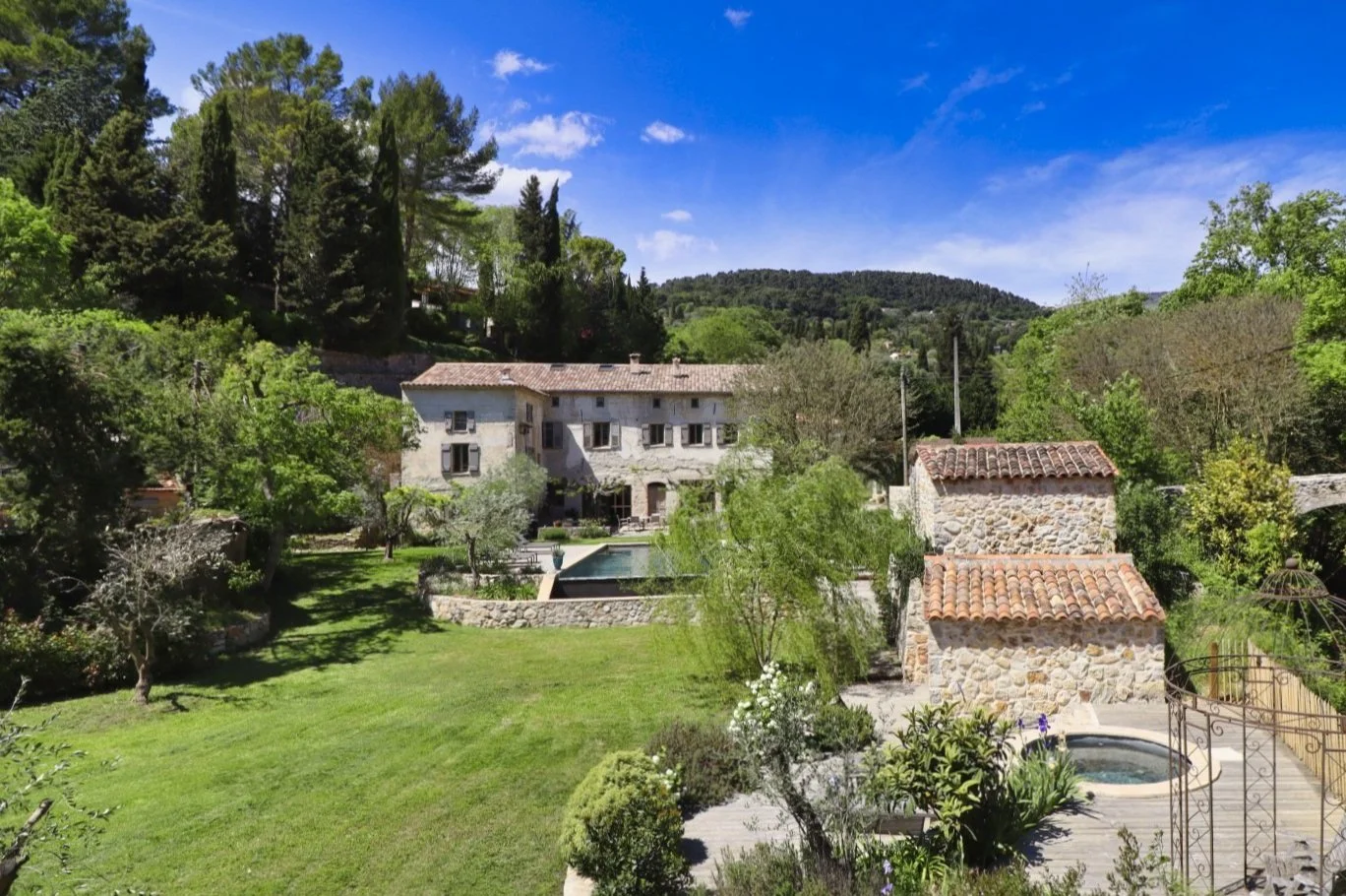 Turnkey Stone Mill Property in Provence