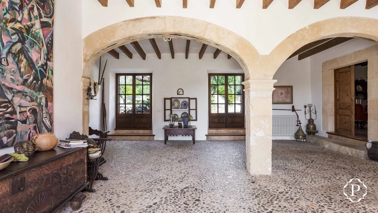 Francis York Magnificent Country Estate in Mallorca 7.jpeg