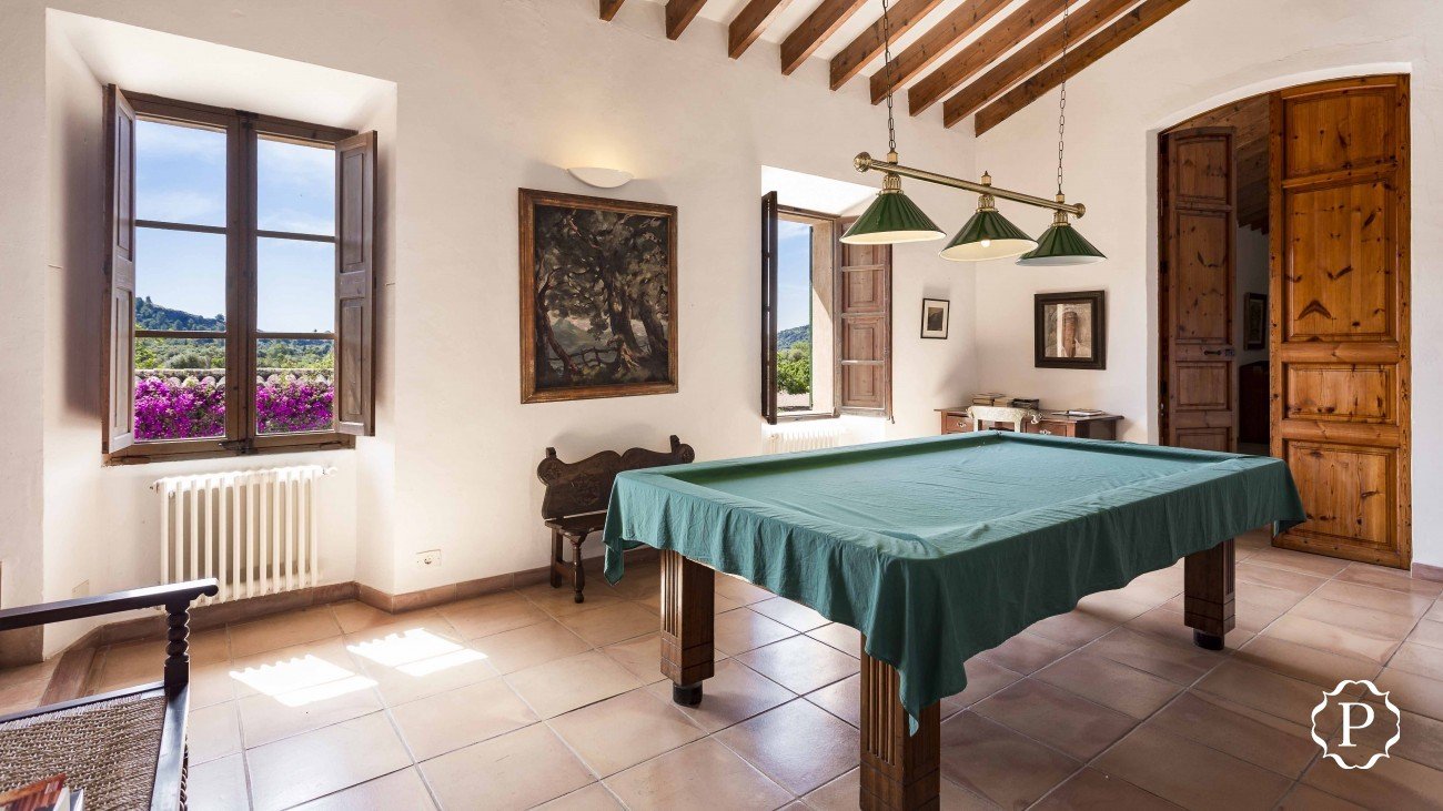 Francis York Magnificent Country Estate in Mallorca 6.jpeg