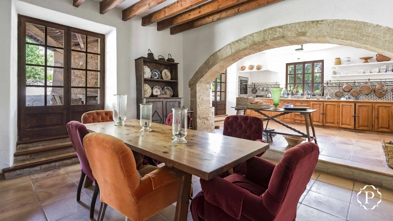 Francis York Magnificent Country Estate in Mallorca 9.jpeg