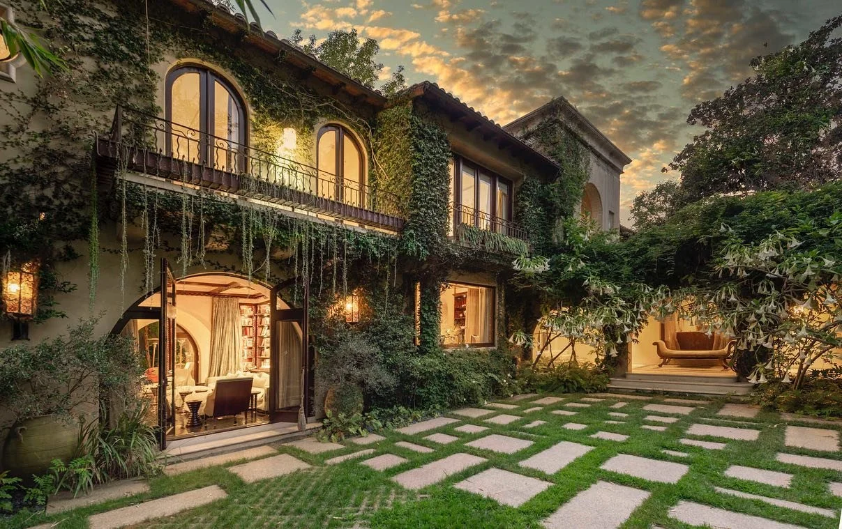 European-Style Villa in the Heart of Beverly Hills 