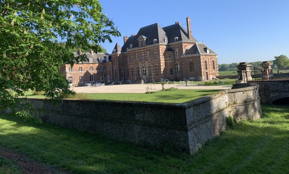 Francis York Elegant French Chateau Near Paris 16.jpeg