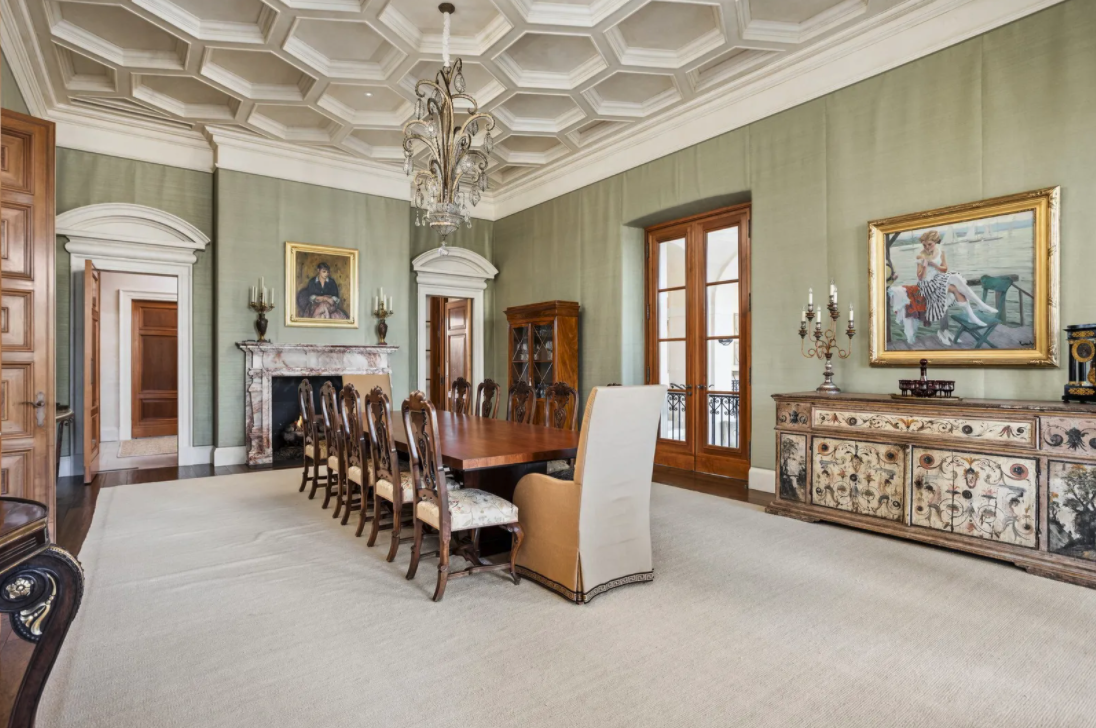 Linden House A Late Philanthropist's Palatial Estate in Indiana