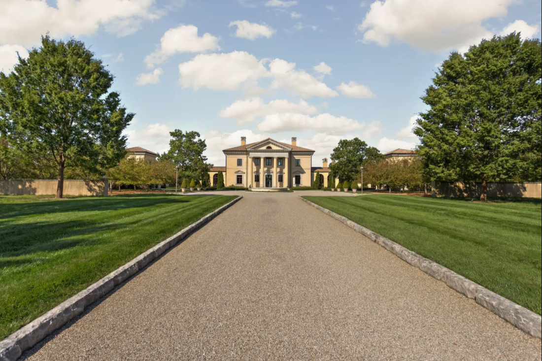 Francis York Linden House: A Late Philanthropist's Palatial Estate in Indiana 42.png