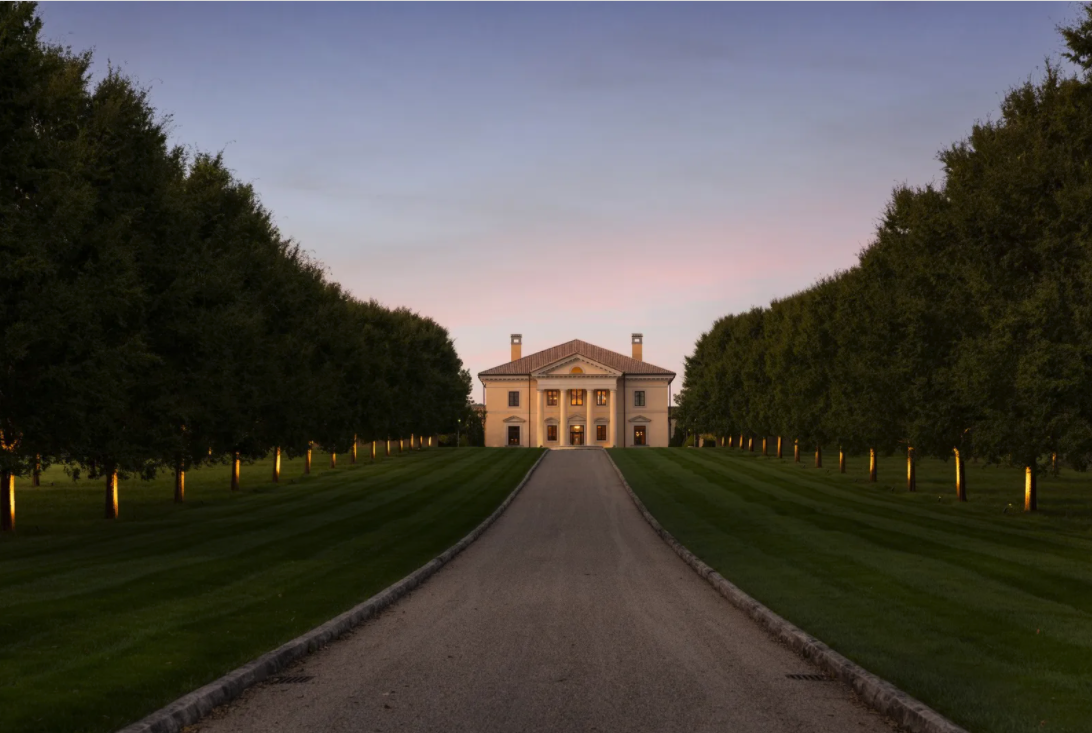 Francis York Linden House: A Late Philanthropist's Palatial Estate in Indiana 48.png