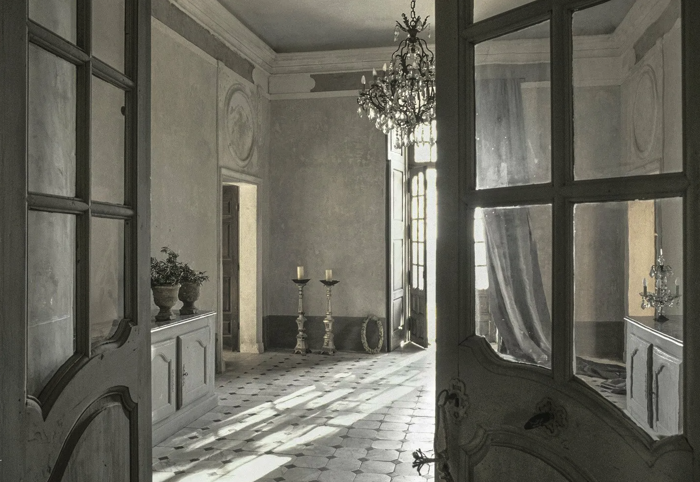 Francis York French Baroque Residence in Haute Provence 14.png