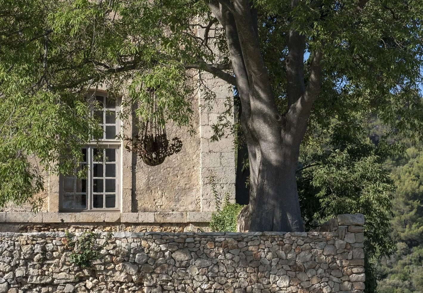 Francis York French Baroque Residence in Haute Provence 26.png