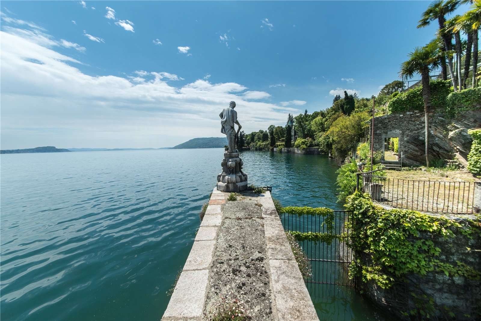 Francis YorkVilla L'Eremitaggio: Historic Villa On Lake Maggiore 15.jpg