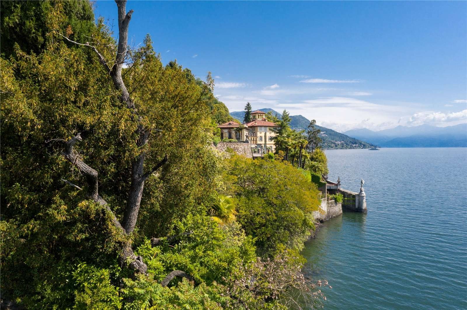 Francis YorkVilla L'Eremitaggio: Historic Villa On Lake Maggiore 1.jpg