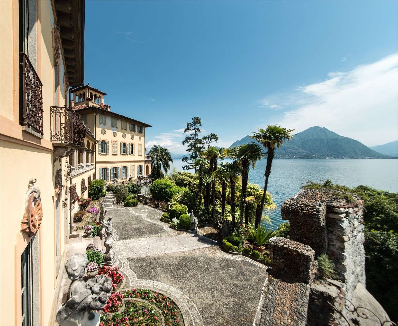Francis YorkVilla L'Eremitaggio: Historic Villa On Lake Maggiore 10.jpg