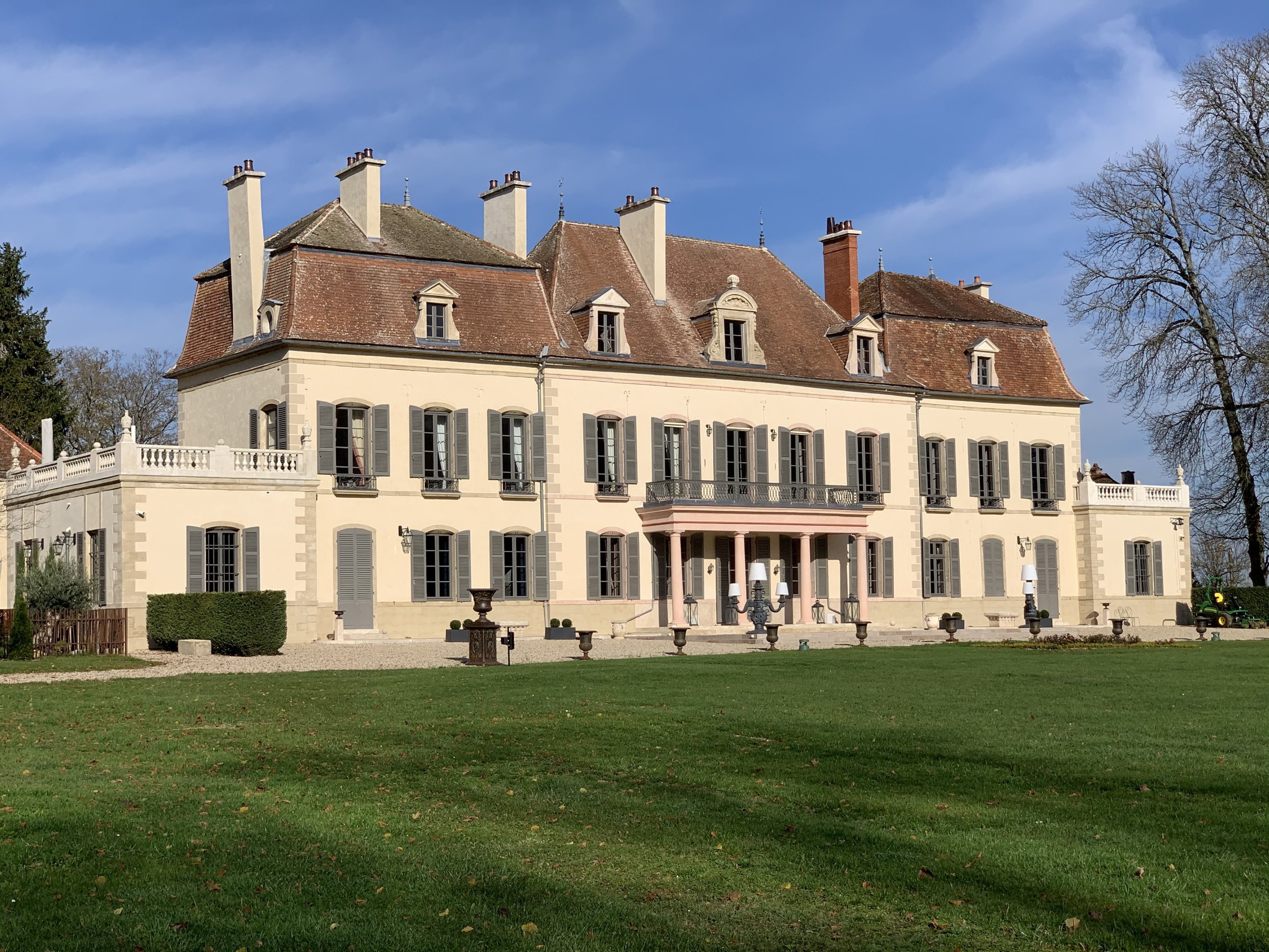 Francis York 18th Century French Chateau For Sale in the Wine Capital of Burgundy 5.jpeg
