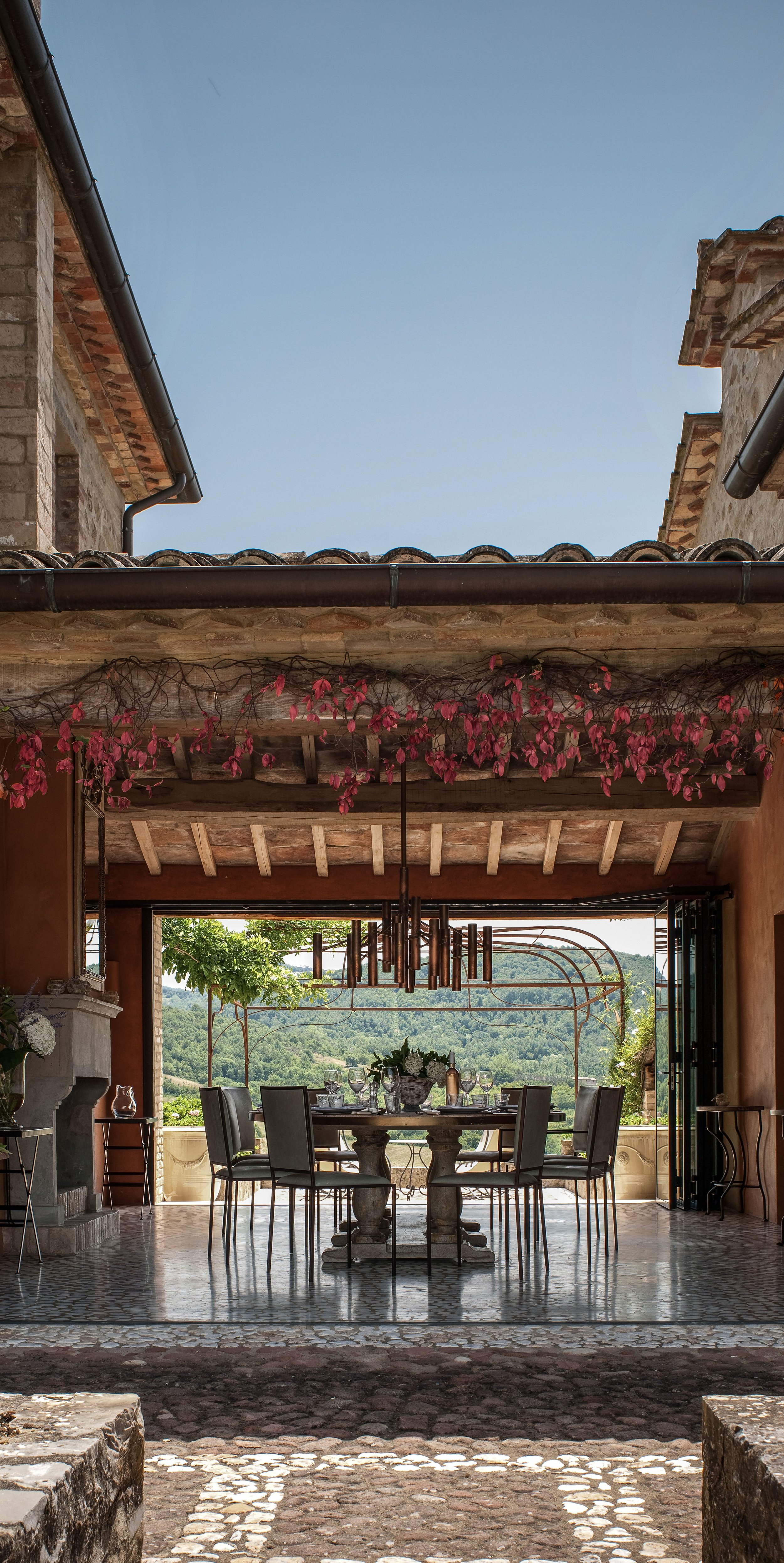 Francis York Exclusive Luxury Villa Rental in Umbria, Italy 2.jpg