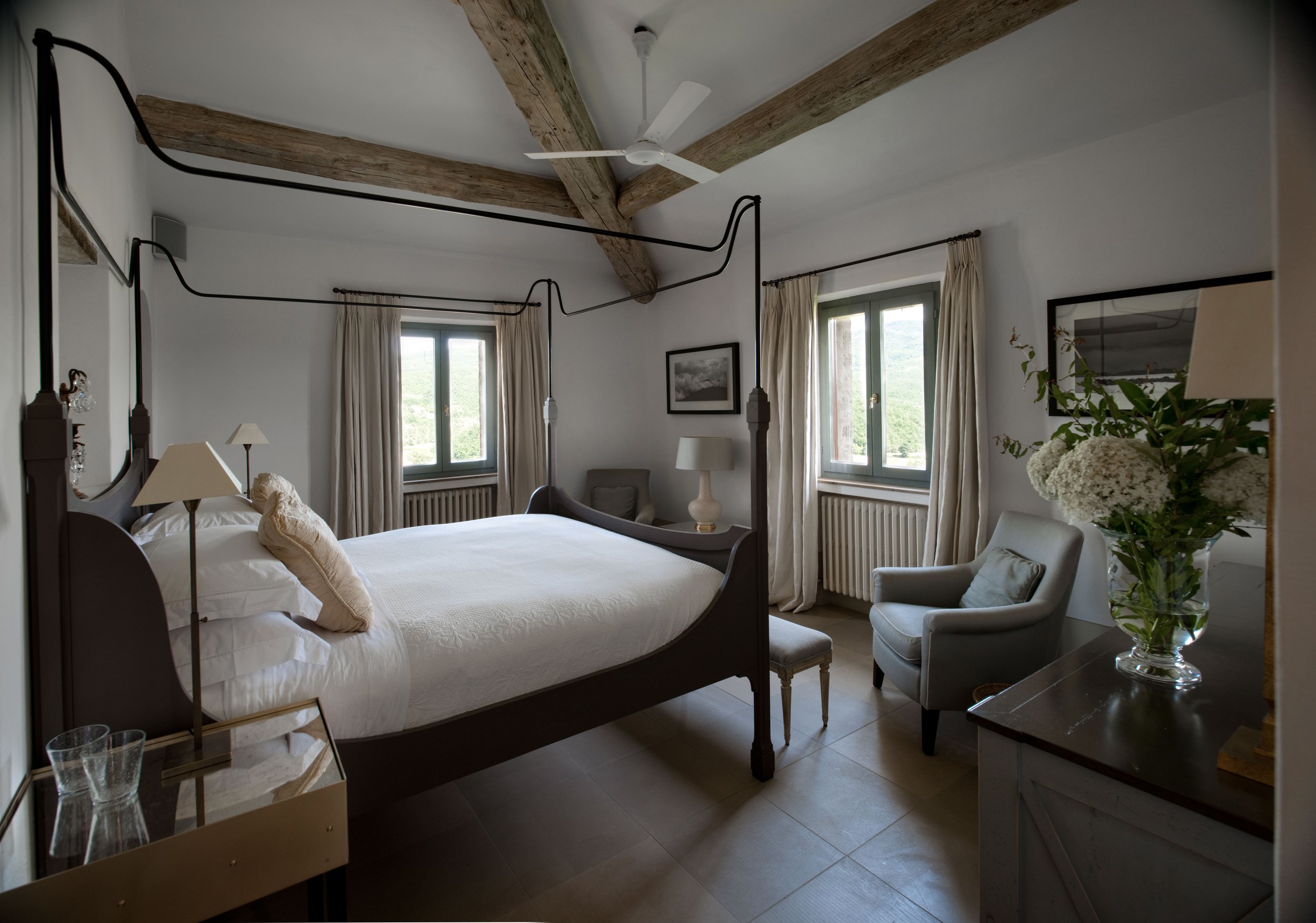 Francis York Exclusive Luxury Villa Rental in Umbria, Italy 14.jpg