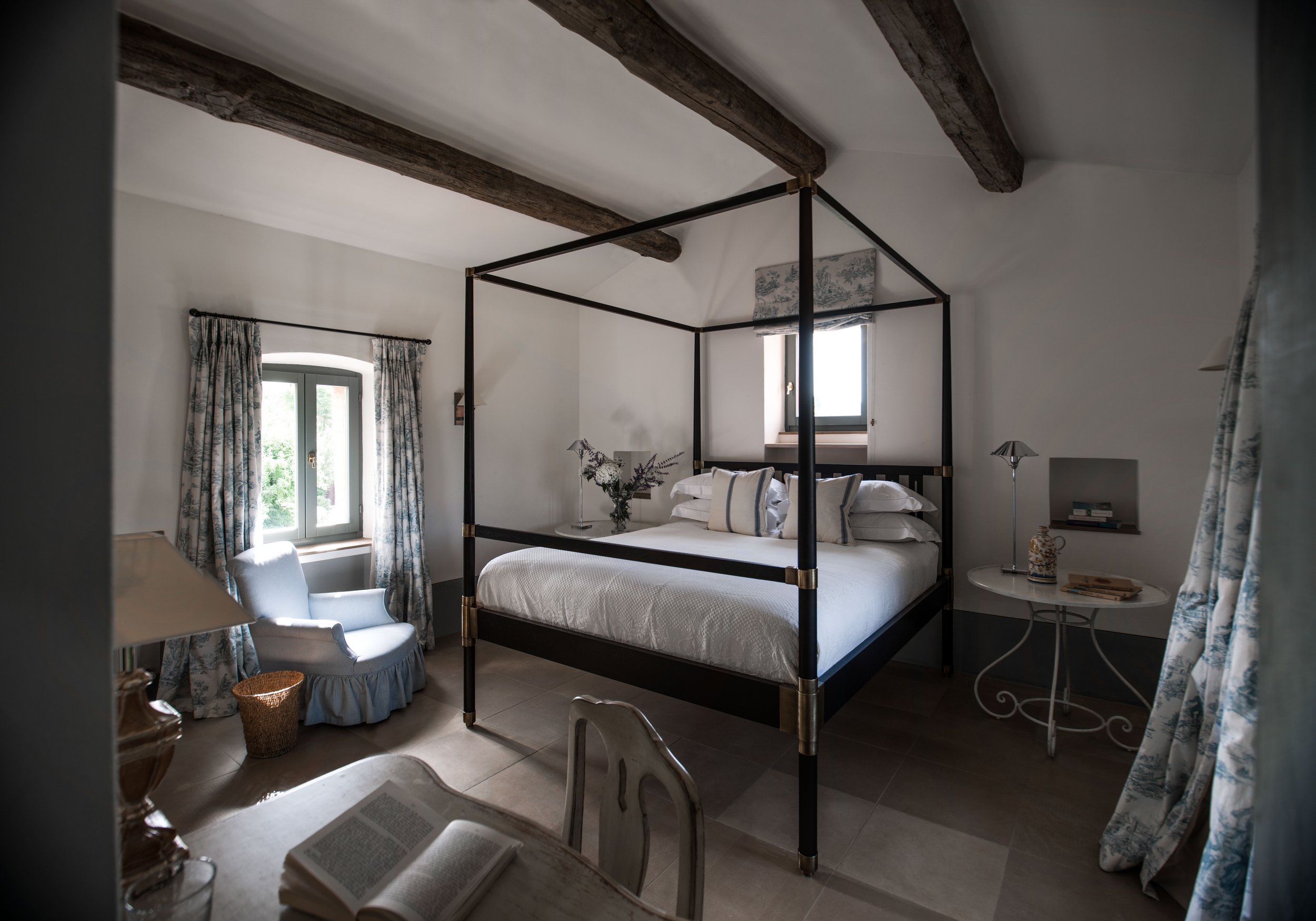 Francis York Exclusive Luxury Villa Rental in Umbria, Italy 18.jpg