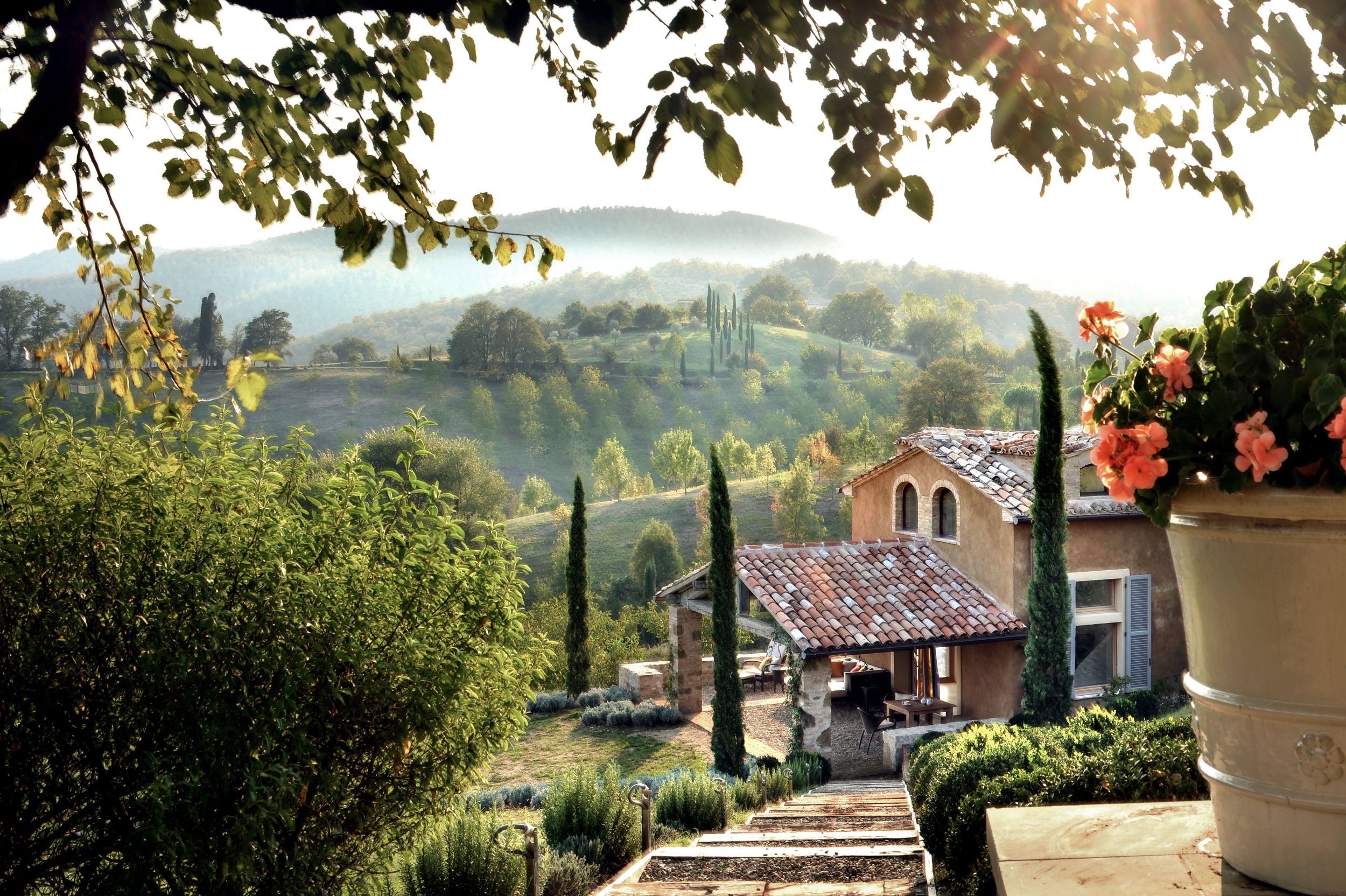 Francis York Exclusive Luxury Villa Rental in Umbria, Italy 27.jpg