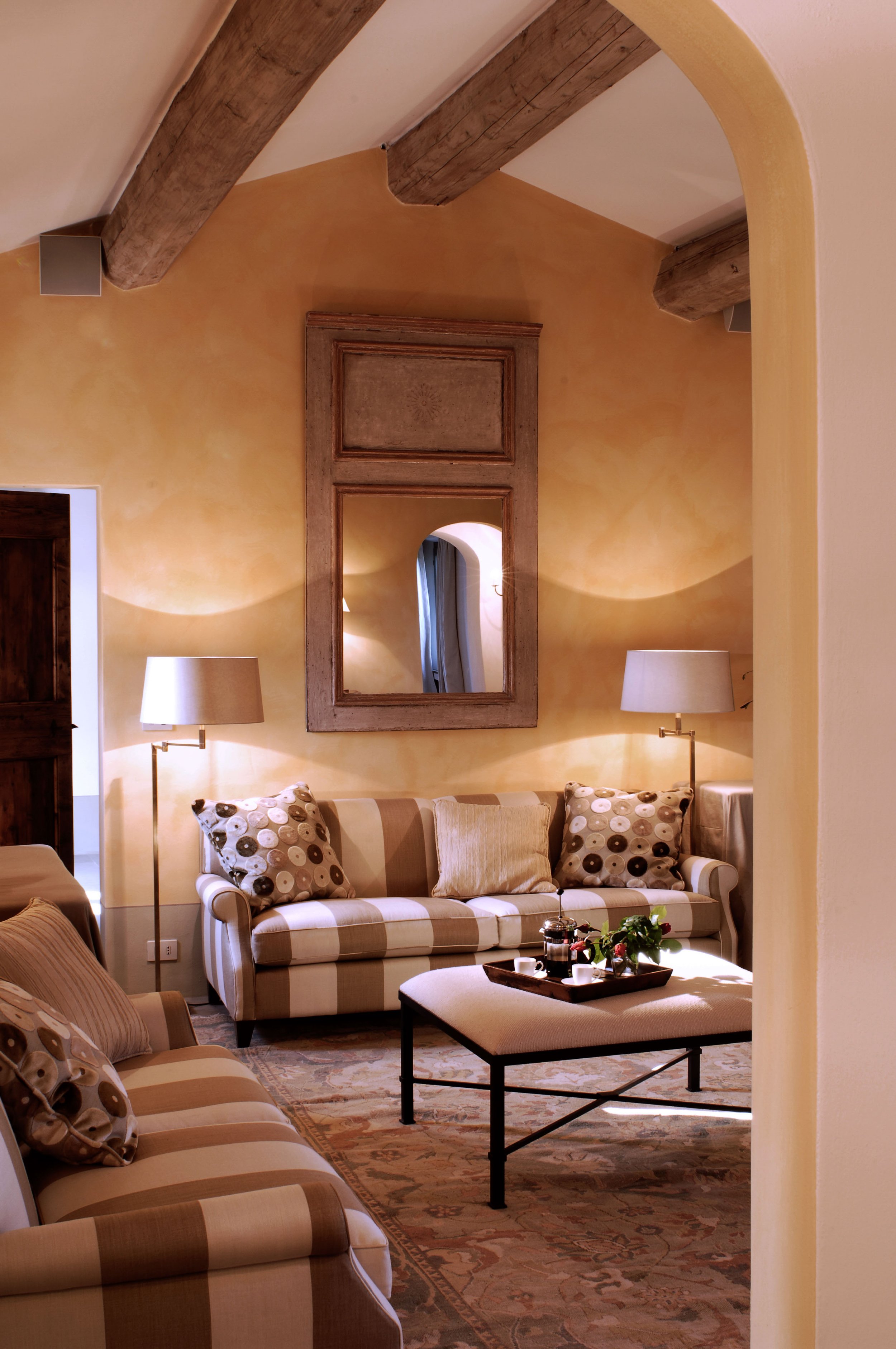 Francis York Exclusive Luxury Villa Rental in Umbria, Italy 12.jpg