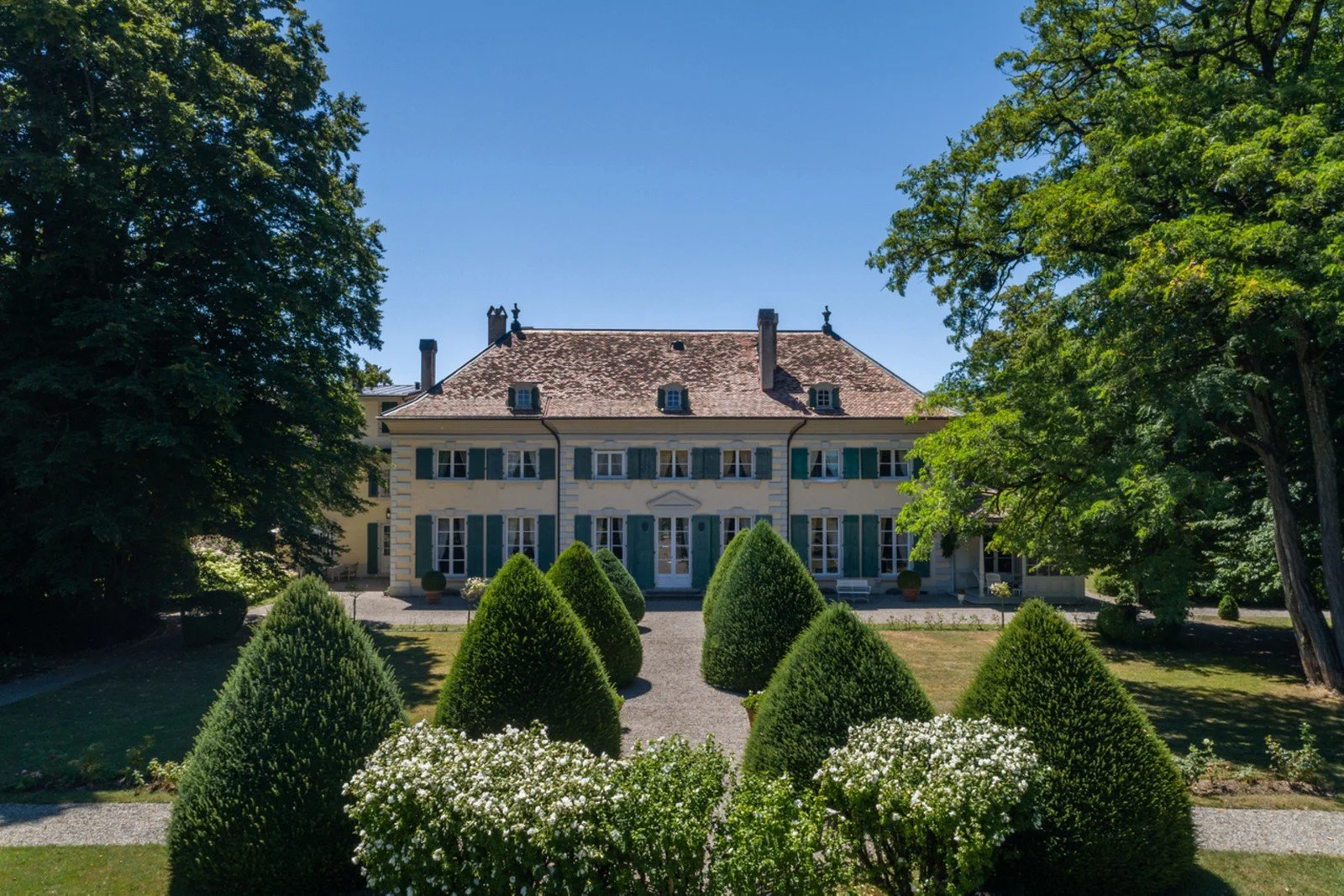 Swiss Mansion in the Vaud Countryside 