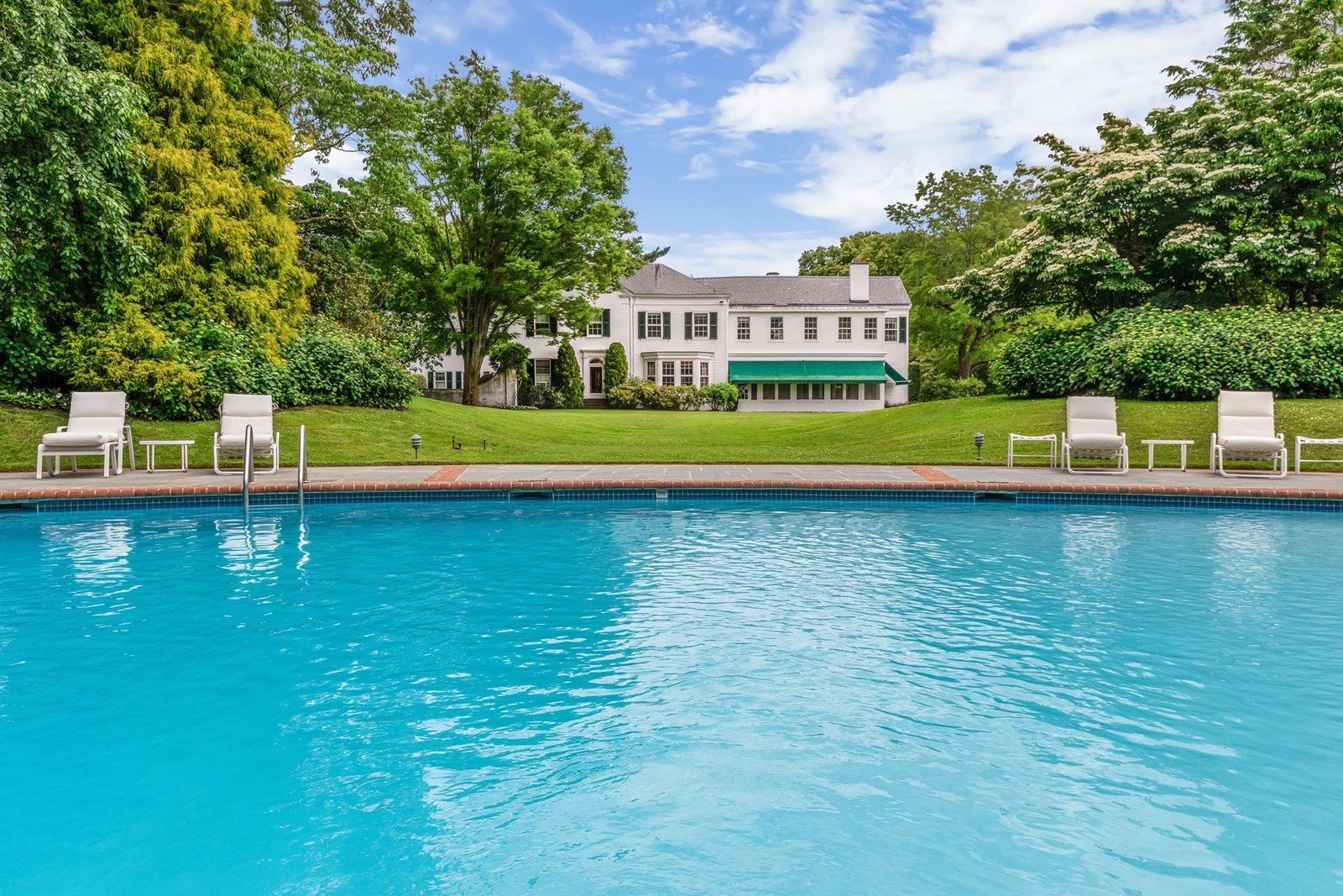 Francis York Gold Coast Waterfront Estate in Locust Valley, NY 27.jpeg