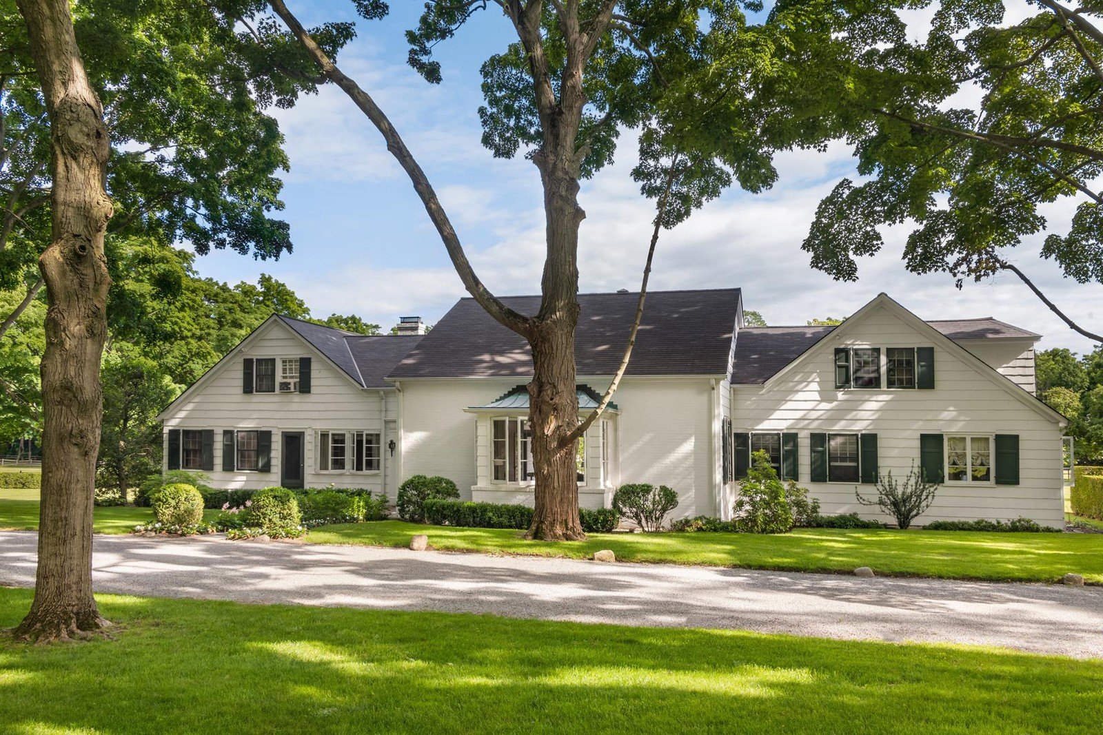 Francis York Gold Coast Waterfront Estate in Locust Valley, NY 11.jpeg